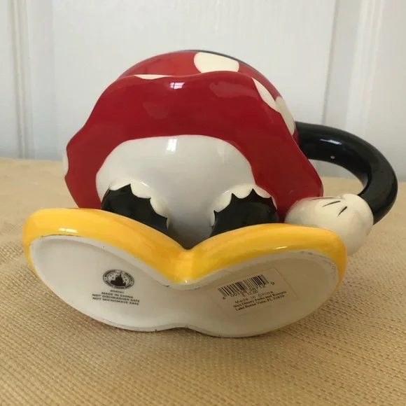 Disney World Minnie Mouse half body / skirt legs mug NWT - Picture 5 of 16